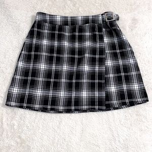 Brandy Melville Plaid Skirt